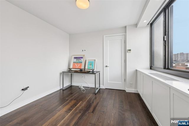 200 Old Palisade Road 3J, Fort Lee, NJ 07024