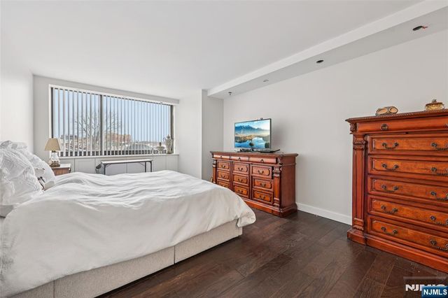 200 Old Palisade Road 3J, Fort Lee, NJ 07024