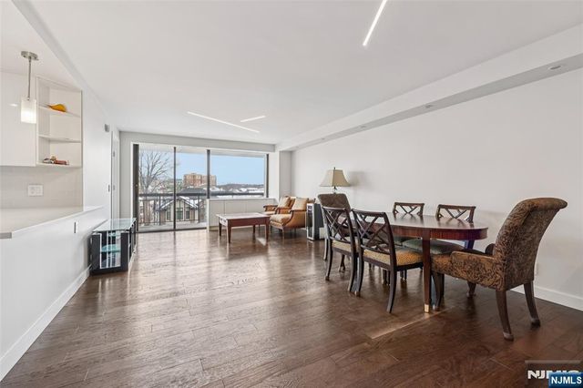 200 Old Palisade Road 3J, Fort Lee, NJ 07024