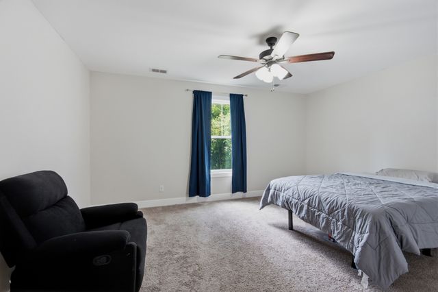 201 16th Ave, E, Springfield, TN 37172