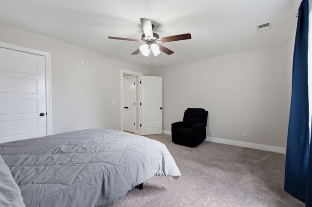 201 16th Ave, E, Springfield, TN 37172