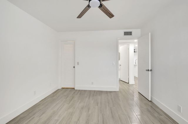 126 Burgundy C, Delray Beach, FL 33484