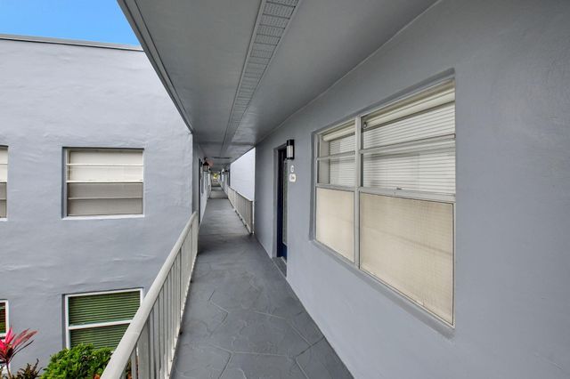 126 Burgundy C, Delray Beach, FL 33484