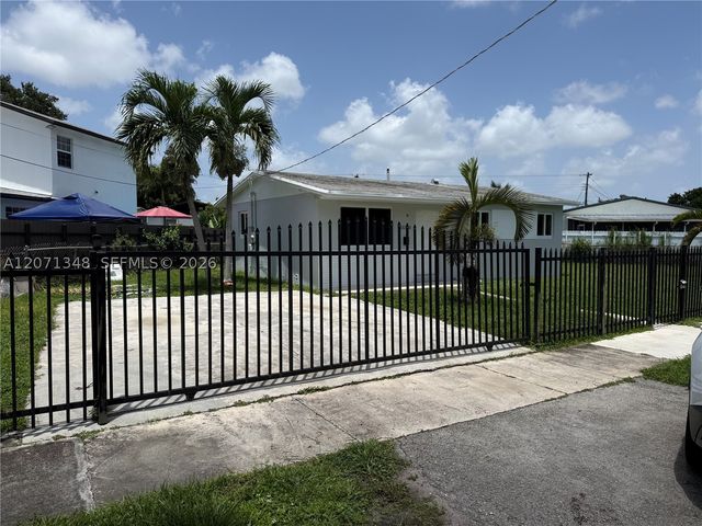 15300 Railroad Dr, Miami Gardens, FL 33054