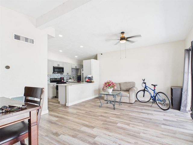 22040 FELTON AVENUE, Port Charlotte, FL 33952