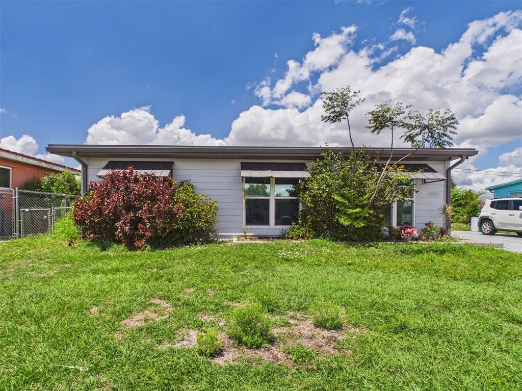 22040 FELTON AVENUE, Port Charlotte, FL 33952