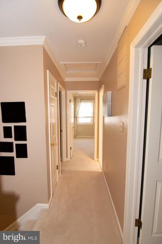 5619 HERBERTS CROSSING DR, Burke, VA 22015