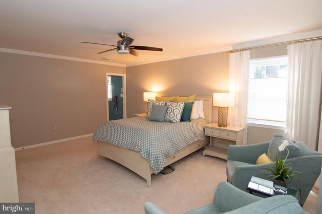 5619 HERBERTS CROSSING DR, Burke, VA 22015