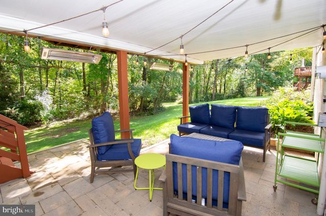 5619 HERBERTS CROSSING DR, Burke, VA 22015