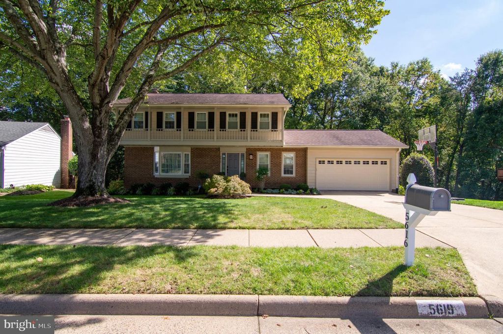 5619 HERBERTS CROSSING DR, Burke, VA 22015