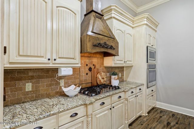 306 Kitty Hawk Circle, Brandon, MS 39047