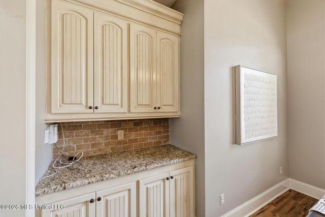 306 Kitty Hawk Circle, Brandon, MS 39047