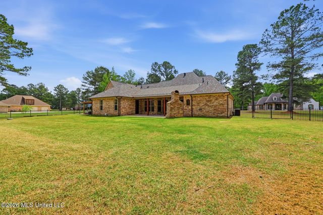 306 Kitty Hawk Circle, Brandon, MS 39047