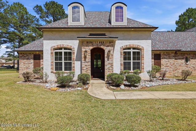 306 Kitty Hawk Circle, Brandon, MS 39047