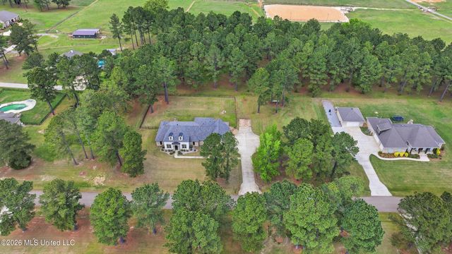 306 Kitty Hawk Circle, Brandon, MS 39047