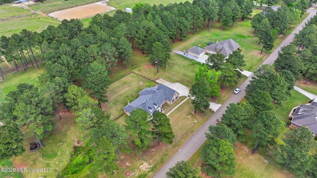 306 Kitty Hawk Circle, Brandon, MS 39047