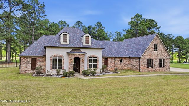 306 Kitty Hawk Circle, Brandon, MS 39047