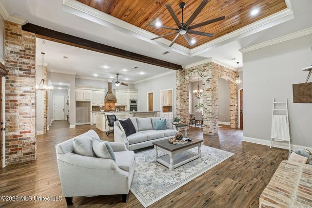 306 Kitty Hawk Circle, Brandon, MS 39047