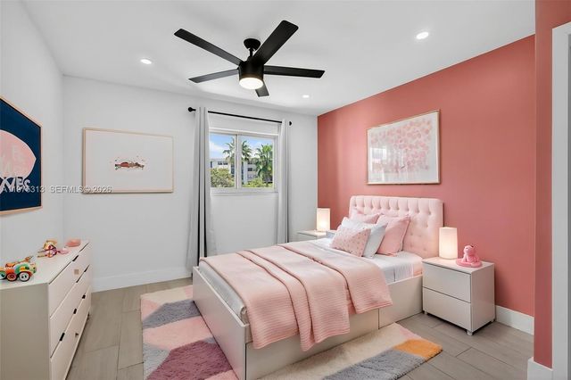 877 NE 195th St 422, Miami, FL 33179