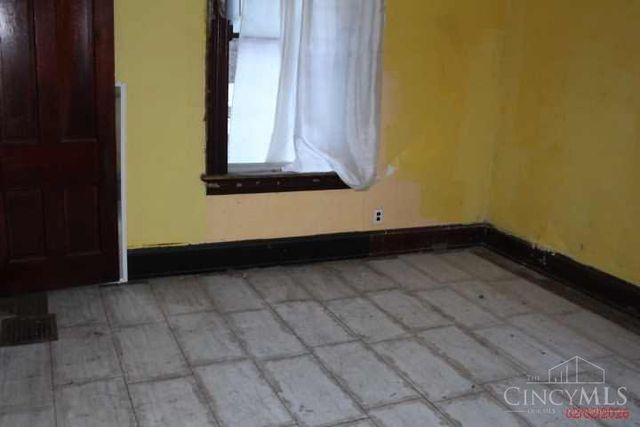 3158 River Road, Cincinnati, OH 45204