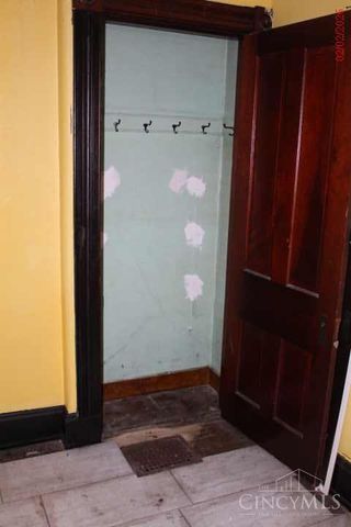 3158 River Road, Cincinnati, OH 45204