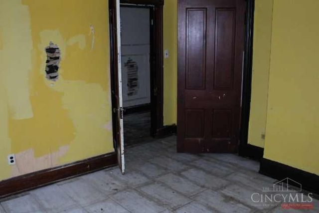 3158 River Road, Cincinnati, OH 45204