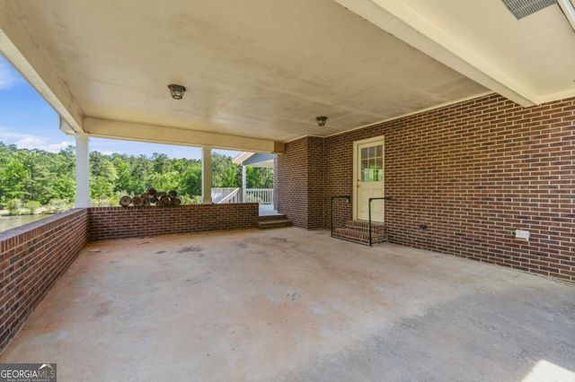 260 Black Springs Road NE, Milledgeville, GA 31061