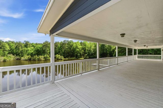 260 Black Springs Road NE, Milledgeville, GA 31061