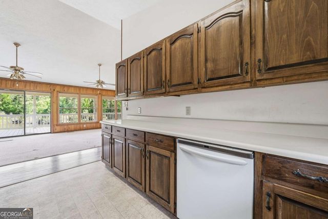 260 Black Springs Road NE, Milledgeville, GA 31061