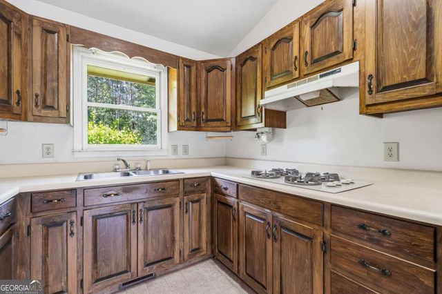 260 Black Springs Road NE, Milledgeville, GA 31061