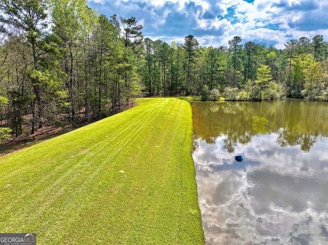 260 Black Springs Road NE, Milledgeville, GA 31061