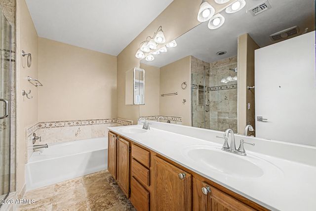 3301 E MARCONI Avenue, Phoenix, AZ 85032