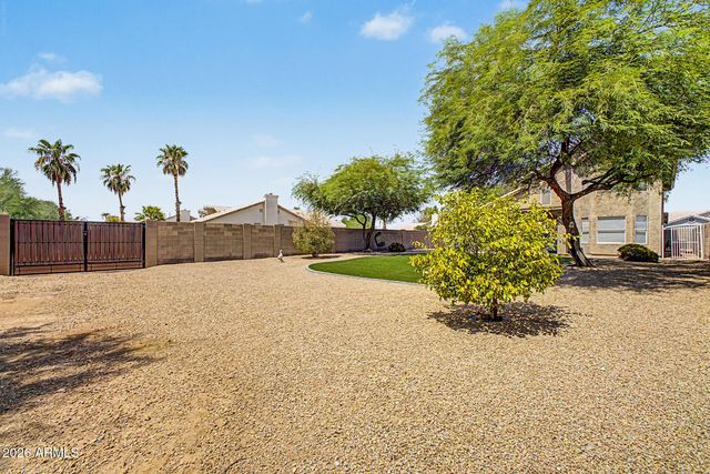 3301 E MARCONI Avenue, Phoenix, AZ 85032