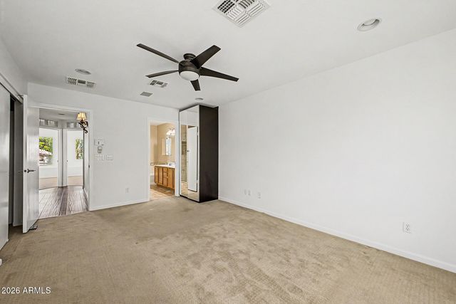 3301 E MARCONI Avenue, Phoenix, AZ 85032