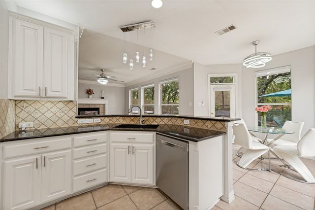117 Red Bluff Drive, Hickory Creek, TX 75065