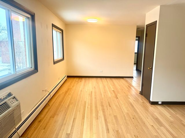 424 Elgin Avenue 8, Forest Park, IL 60130