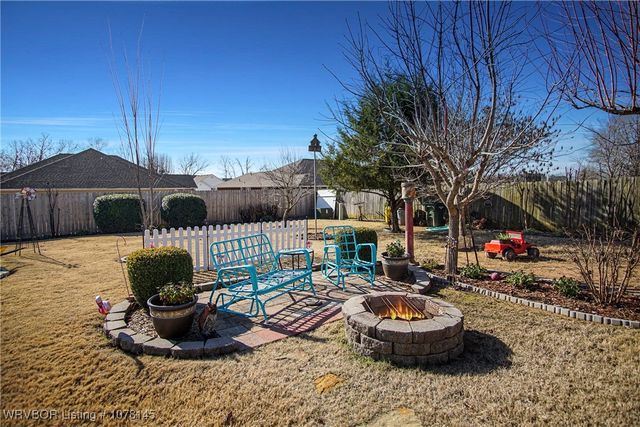 5808 Meadow Brook Drive, Fort Smith, AR 72916