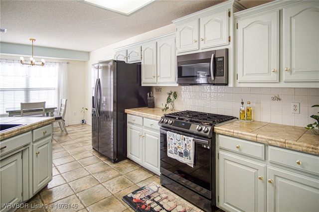 5808 Meadow Brook Drive, Fort Smith, AR 72916