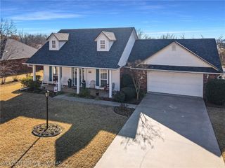 5808 Meadow Brook Drive, Fort Smith, AR 72916