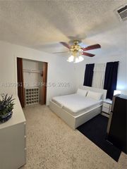 479 E 15th St 1, Hialeah, FL 33010