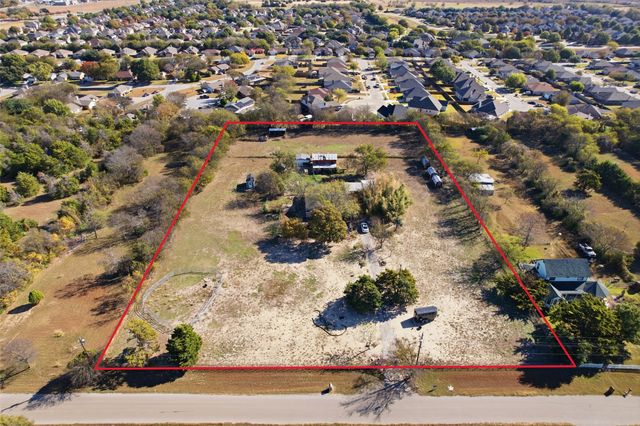 1906 Lillian Avenue, Glenn Heights, TX 75154