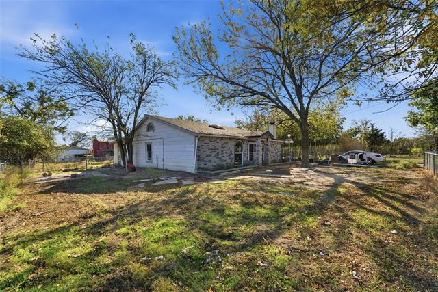 1906 Lillian Avenue, Glenn Heights, TX 75154