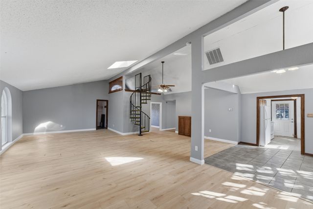 1906 Lillian Avenue, Glenn Heights, TX 75154