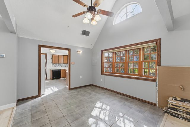 1906 Lillian Avenue, Glenn Heights, TX 75154