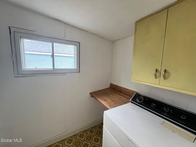 28 North Street, Albany, NY 12205