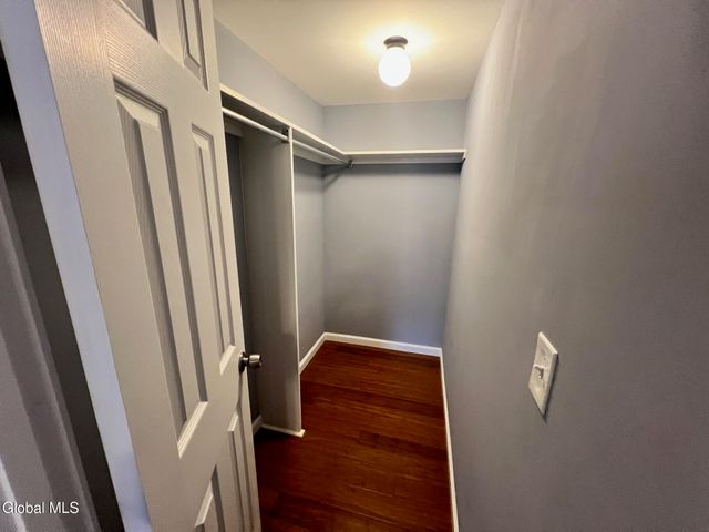 28 North Street, Albany, NY 12205