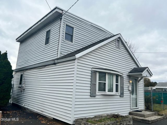 28 North Street, Albany, NY 12205