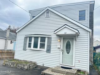 28 North Street, Albany, NY 12205