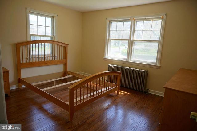 190 SOMERSET ST, Ewing, NJ 08638