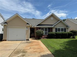 6108 Trotting Place, Greensboro, NC 27405